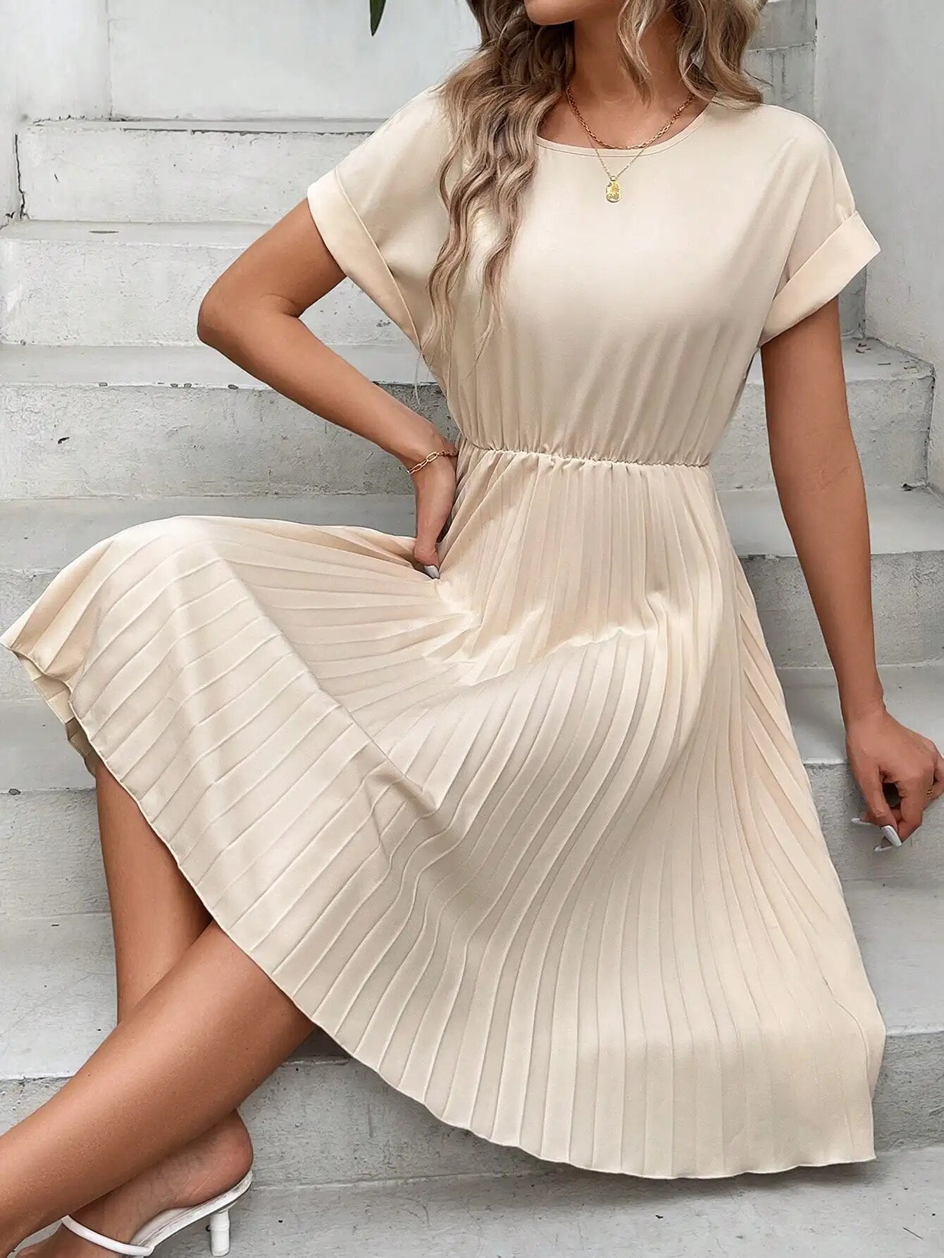 Vanessa Cross Border Ruffled Sleeve Pleated Dress