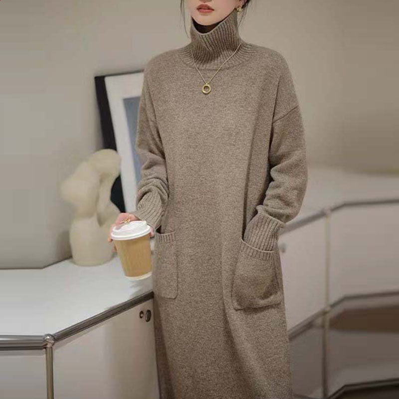 Raelyn Mid-length Turtleneck Knitted Dress