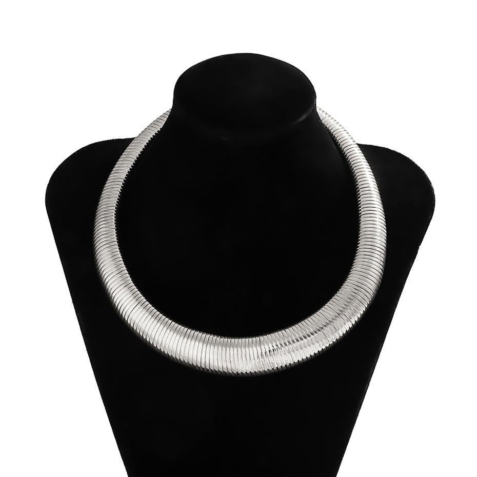 Samantha Exaggerated Heavy Metal Choker Necklace