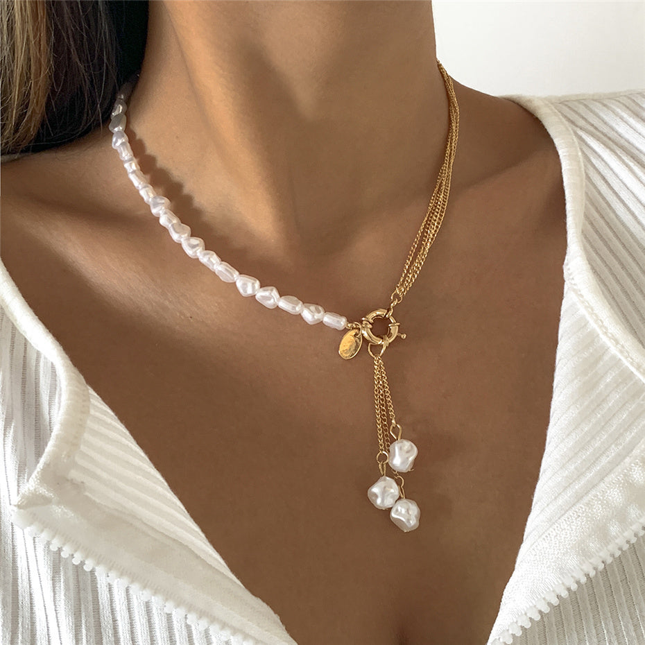 Claire Kpop Irregular Pearl Pendant Necklace