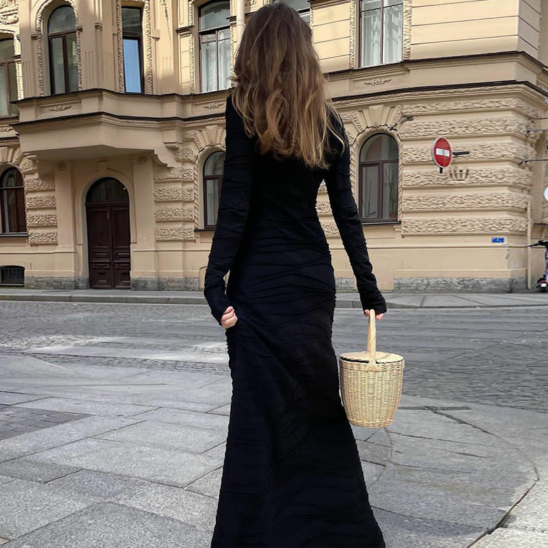 Carrie Long Sleeve Pleated Maxi Dress