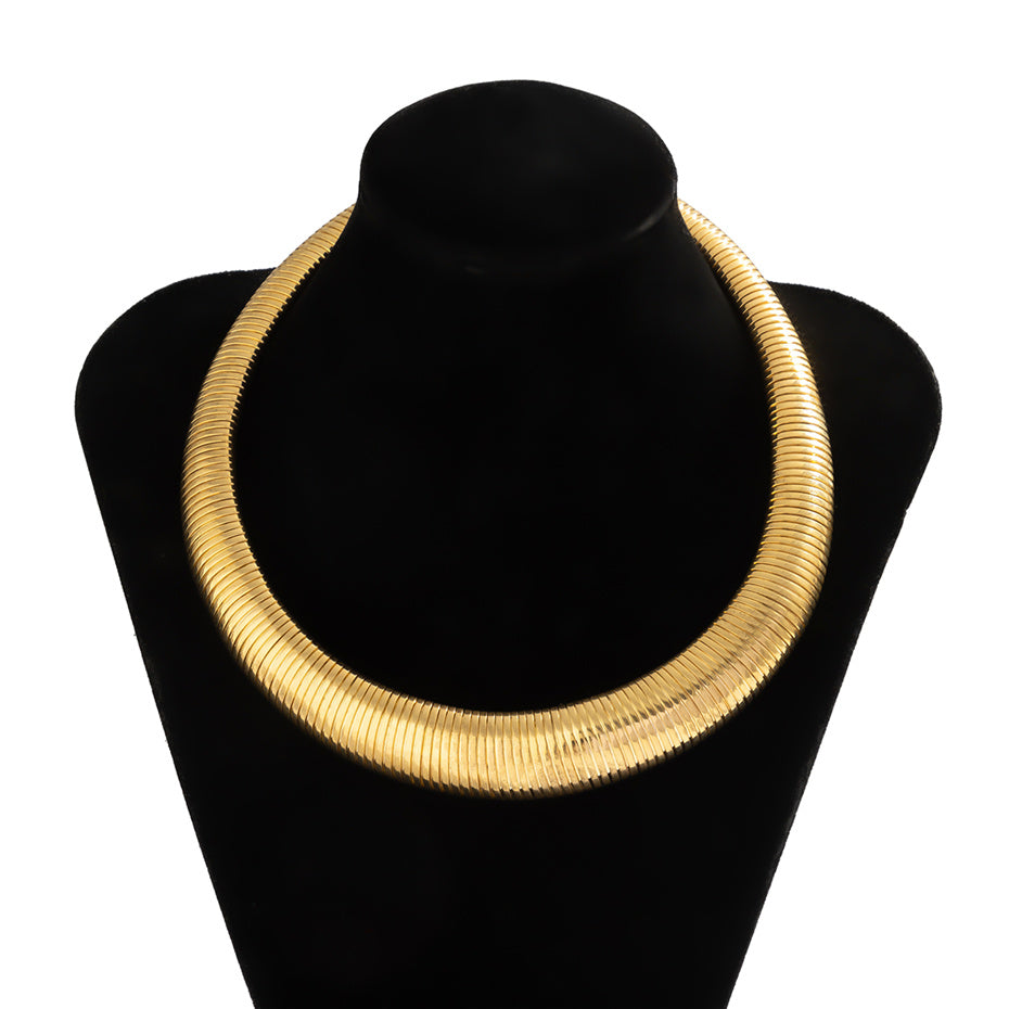 Samantha Exaggerated Heavy Metal Choker Necklace